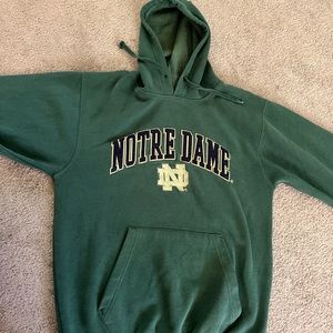green notre dame sweatshirt